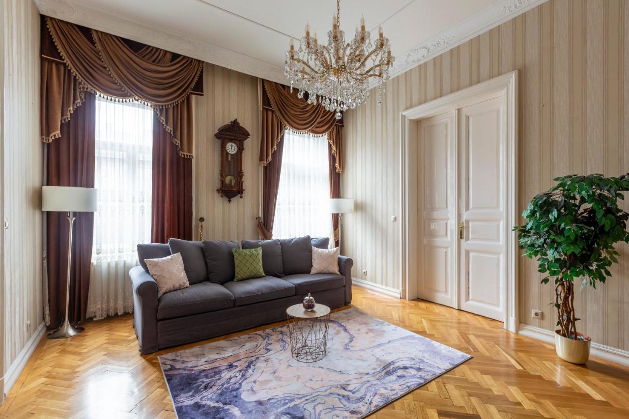 Luxury Central Home Next To The New York Cafe Budapeşte Dış mekan fotoğraf